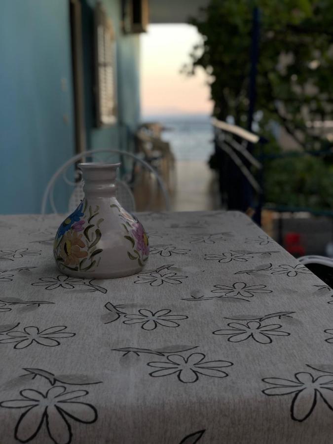 Dina House Lejlighed Himarë Eksteriør billede